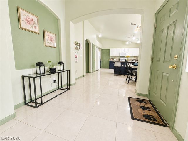 5698 Crowbush Cove Place, Las Vegas, NV 89122