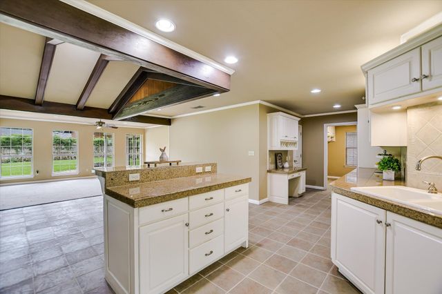 4011 N Hills DR, Austin, TX 78731