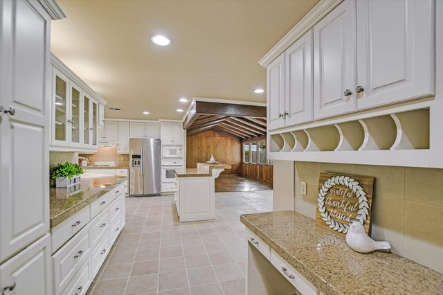 4011 N Hills DR, Austin, TX 78731