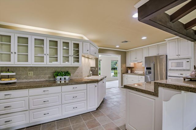 4011 N Hills DR, Austin, TX 78731