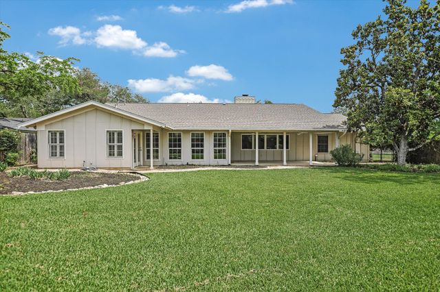 4011 N Hills DR, Austin, TX 78731