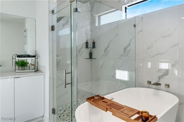 348 El Dorado BLVD S, Cape Coral, FL 33991