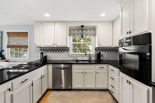 3 Larch Avenue, Salem, MA 01970