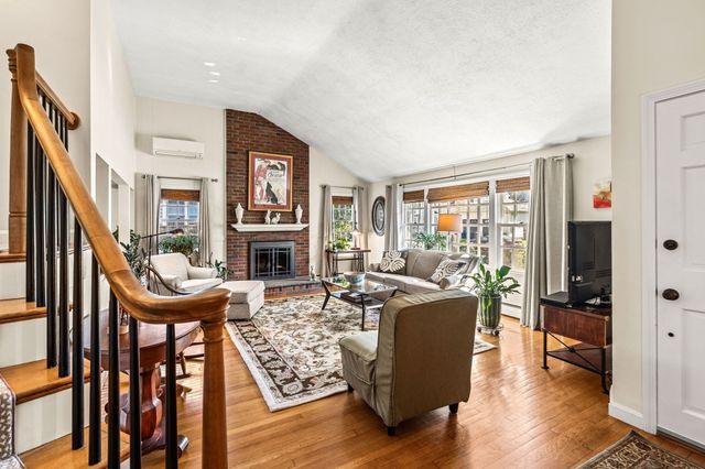 3 Larch Avenue, Salem, MA 01970