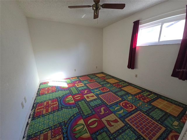 915 60TH ST W, Bradenton, FL 34209