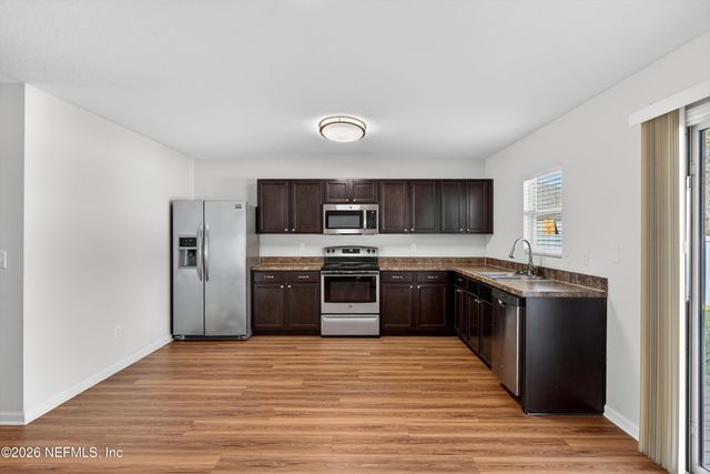 5000 MAGNOLIA VALLEY Drive, Jacksonville, FL 32210