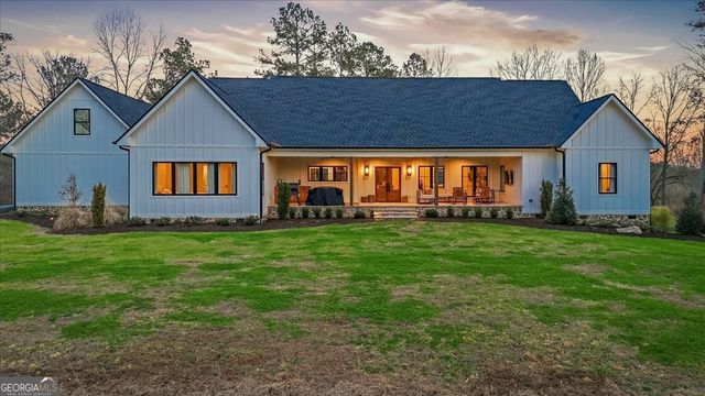 145 Moores Ferry Drive SW, Plainville, GA 30733