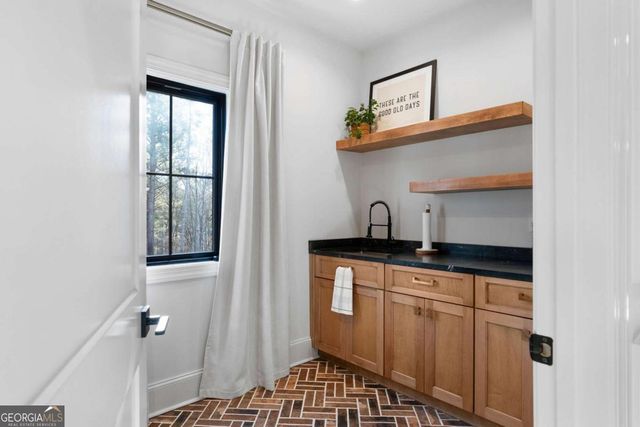 145 Moores Ferry Drive SW, Plainville, GA 30733