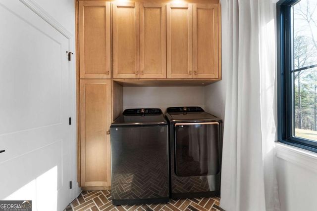 145 Moores Ferry Drive SW, Plainville, GA 30733