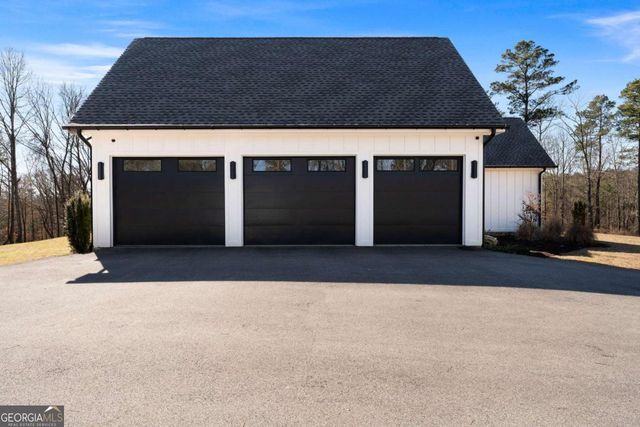 145 Moores Ferry Drive SW, Plainville, GA 30733