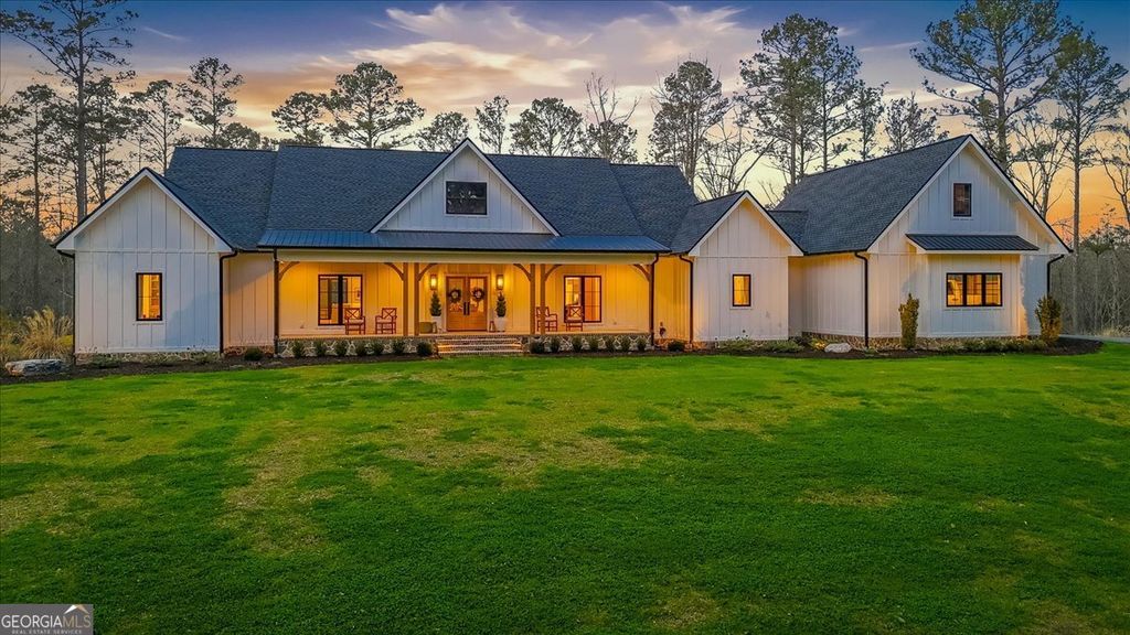 145 Moores Ferry Drive SW, Plainville, GA 30733