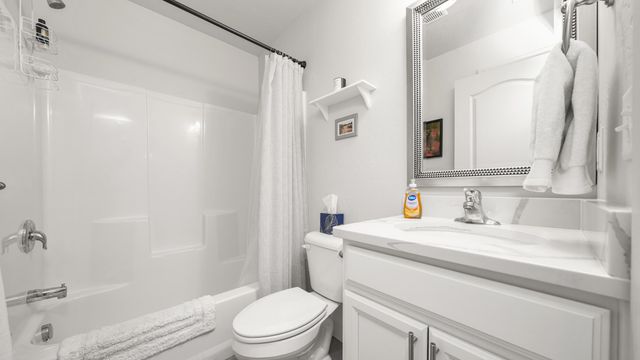 577 HENNESSY WAY, Grand Junction, CO 81504