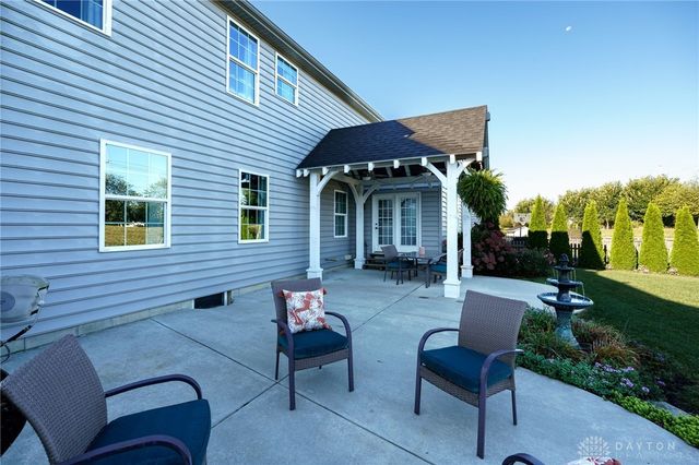 2529 Sunset Maple Drive, Tipp City, OH 45371