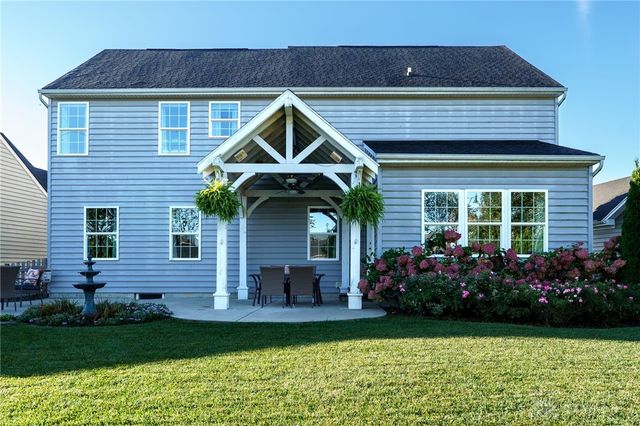 2529 Sunset Maple Drive, Tipp City, OH 45371