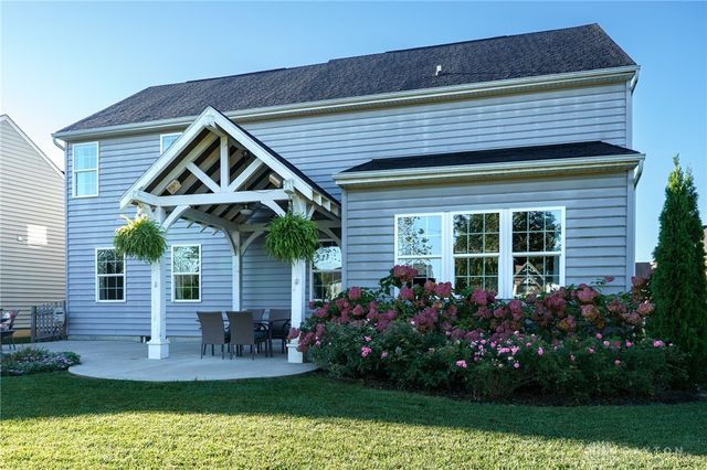 2529 Sunset Maple Drive, Tipp City, OH 45371