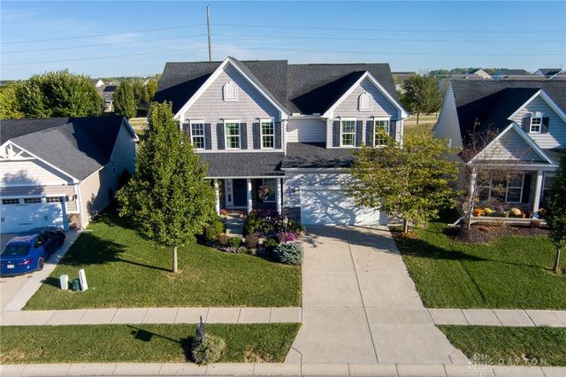 2529 Sunset Maple Drive, Tipp City, OH 45371