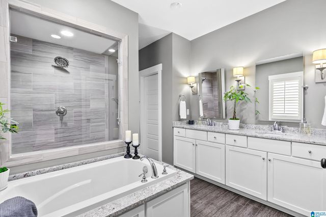 1104 HIGHLAND VILLAGE TRAIL, Birmingham, AL 35242