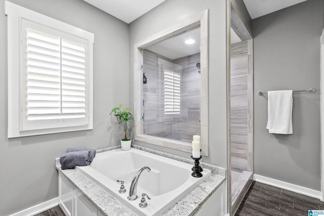 1104 HIGHLAND VILLAGE TRAIL, Birmingham, AL 35242