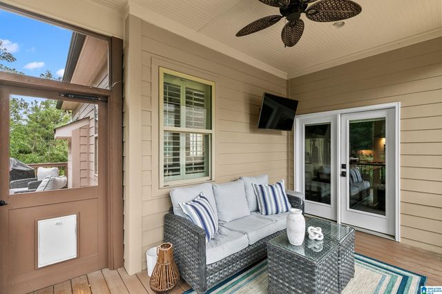 1104 HIGHLAND VILLAGE TRAIL, Birmingham, AL 35242