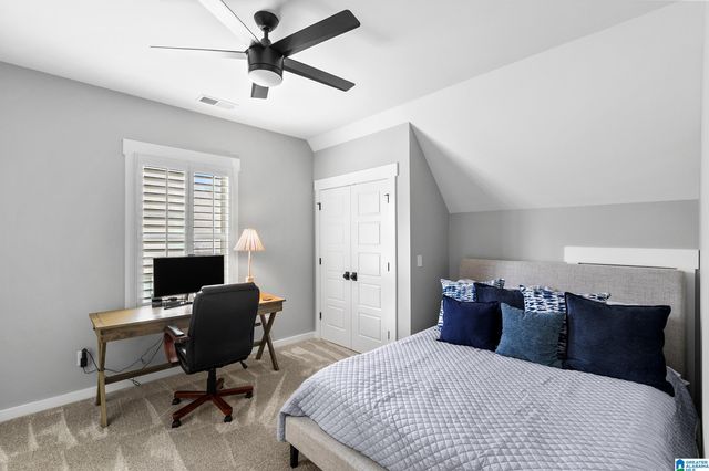 1104 HIGHLAND VILLAGE TRAIL, Birmingham, AL 35242