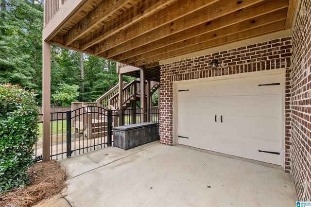 1104 HIGHLAND VILLAGE TRAIL, Birmingham, AL 35242