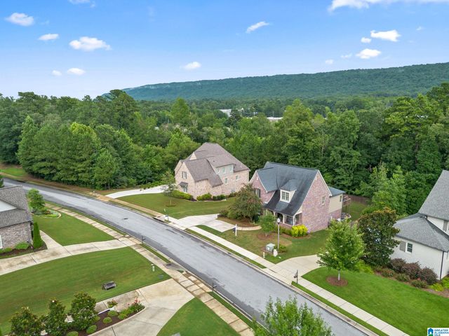 1104 HIGHLAND VILLAGE TRAIL, Birmingham, AL 35242