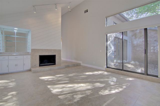 14822 Sopras Circle, Addison, TX 75001