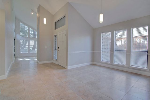 14822 Sopras Circle, Addison, TX 75001