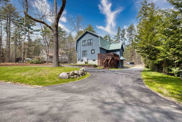 14 Oakwood Drive, Ossipee, NH 03814