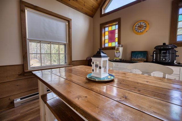 14 Oakwood Drive, Ossipee, NH 03814