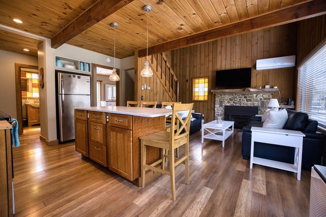 14 Oakwood Drive, Ossipee, NH 03814