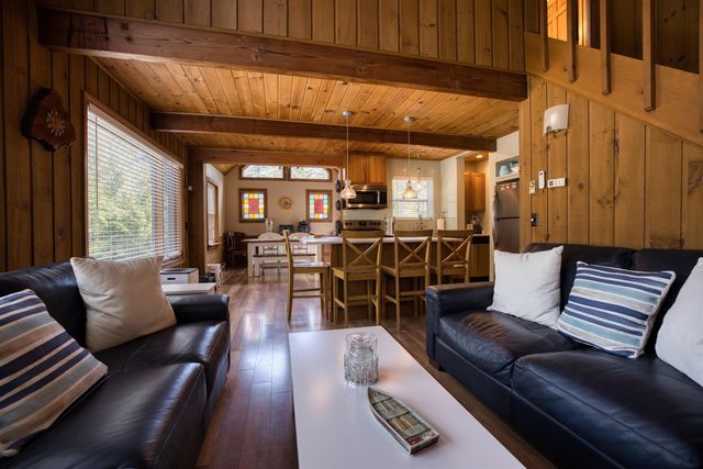 14 Oakwood Drive, Ossipee, NH 03814