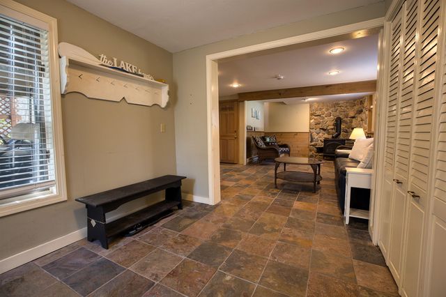 14 Oakwood Drive, Ossipee, NH 03814
