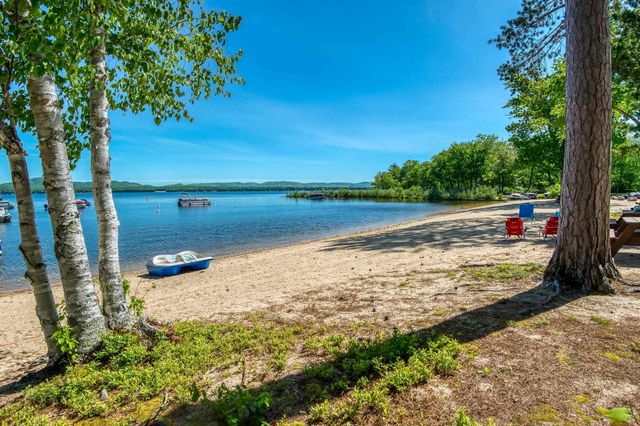 14 Oakwood Drive, Ossipee, NH 03814