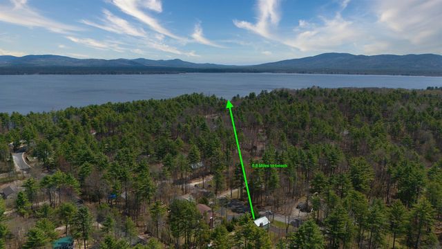 14 Oakwood Drive, Ossipee, NH 03814