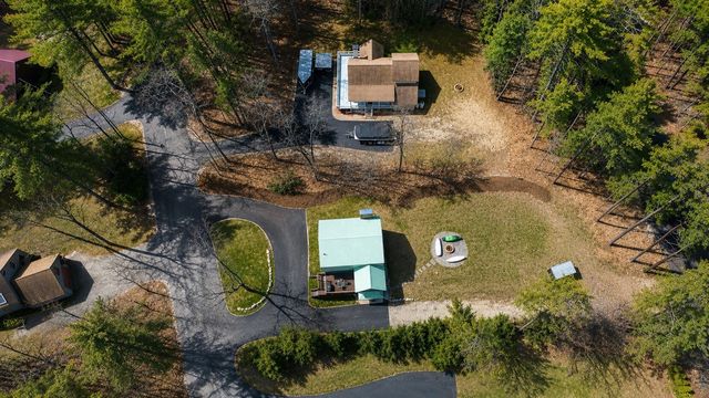 14 Oakwood Drive, Ossipee, NH 03814