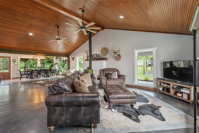 350 FM 1256, Eustace, TX 75124
