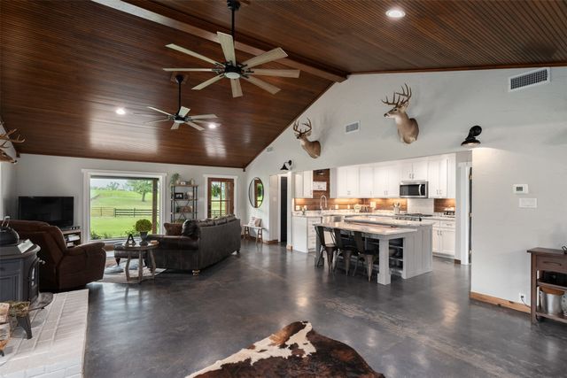 350 FM 1256, Eustace, TX 75124