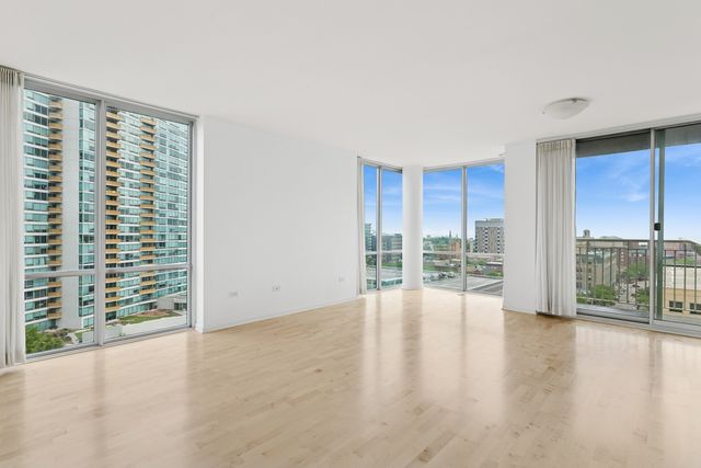 1640 Maple Avenue 1202, Evanston, IL 60201