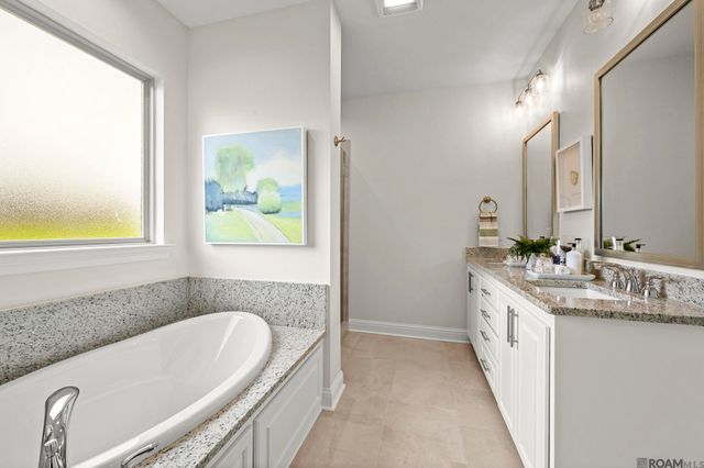 21457 Bluefin Dr, Springfield, LA 70462