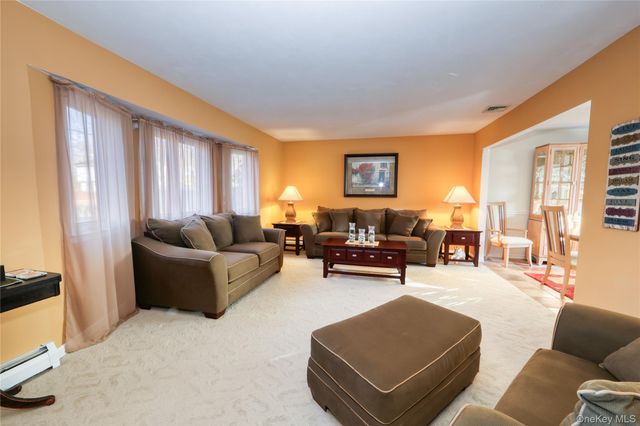 225 Whittier Drive, Mastic Beach, NY 11951