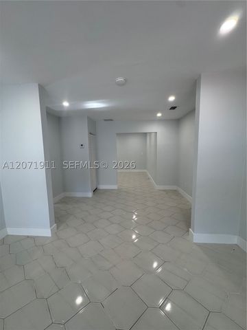 3160 NW 3rd St, Miami, FL 33125