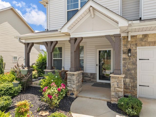 206 E Fair Haven Lane, Lyman, SC 29365