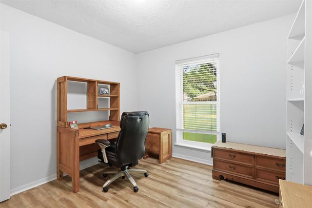 21327 Glenbranch Drive, Spring, TX 77388