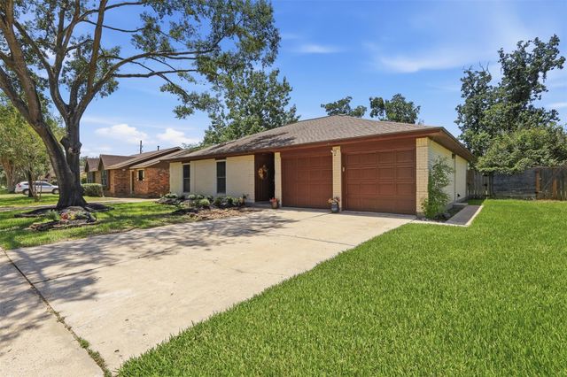 21327 Glenbranch Drive, Spring, TX 77388