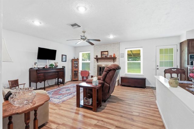 21327 Glenbranch Drive, Spring, TX 77388