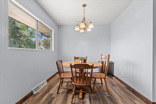 9525 Hulda DRIVE, Sturtevant, WI 53177