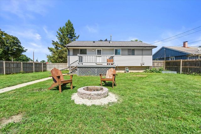 9525 Hulda DRIVE, Sturtevant, WI 53177
