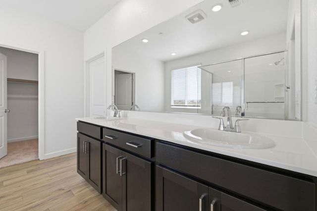 1260 N Robio Ln, Mountain House, CA 95391