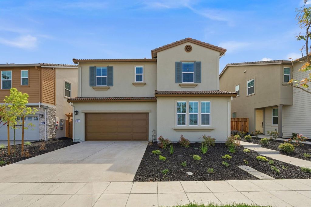 1260 N Robio Ln, Mountain House, CA 95391